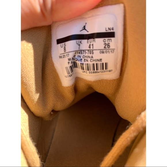 Jordan 13 Wheat - Picture 3 of 4